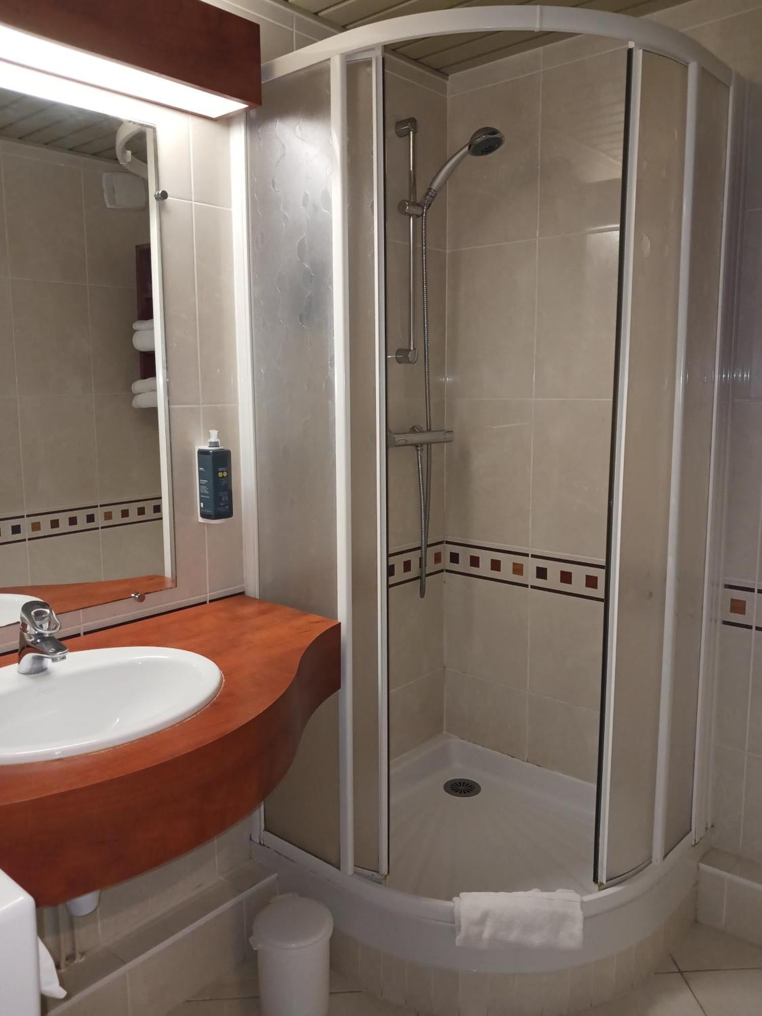 Brit Hotel Nantes Vigneux - L'Atlantel Oda fotoğraf