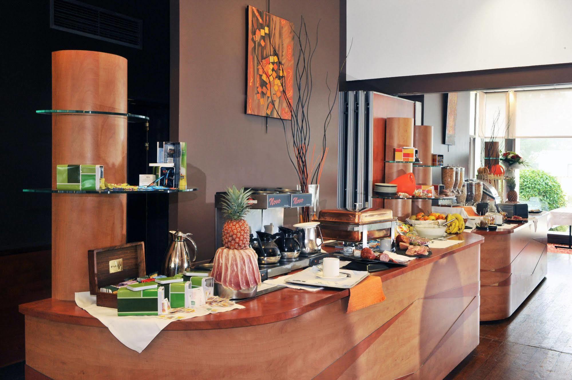 Brit Hotel Nantes Vigneux - L'Atlantel Dış mekan fotoğraf