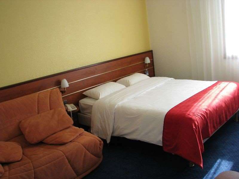 Brit Hotel Nantes Vigneux - L'Atlantel Oda fotoğraf